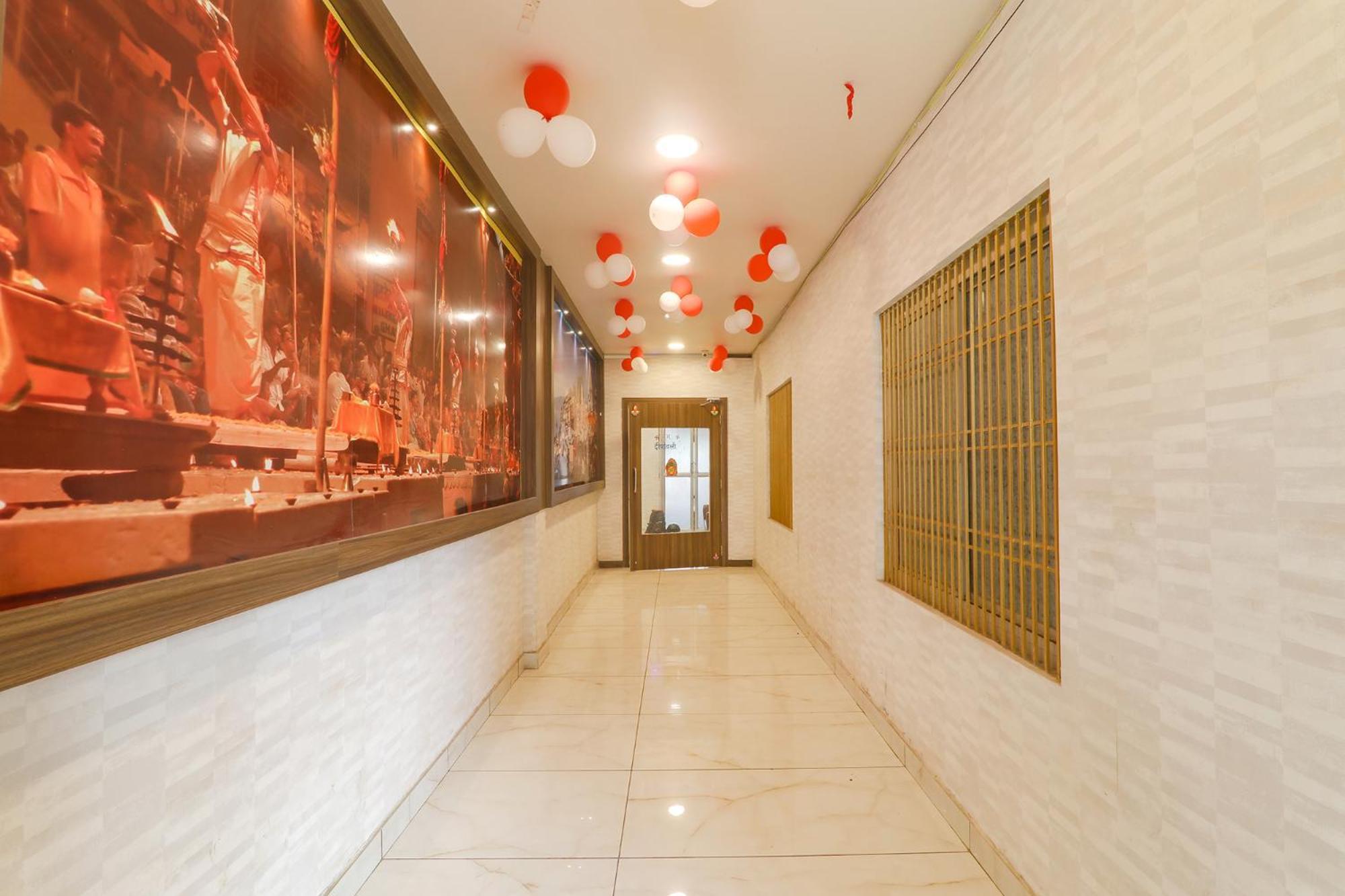 Fabhotel Swarn Banquet Kakarmatha Exteriér fotografie